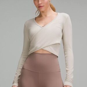 Lululemon Wrap Front Ribbed Crème Lightweight Top size 6